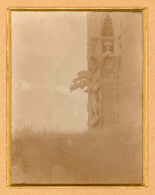 Particolari scultorei del Duomo di Milano