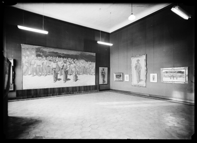 Sala espositiva con quadri di Pellizza da Volpedo