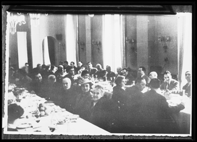 Fotoriproduzione relativa a pranzo aziendale della Borsalino