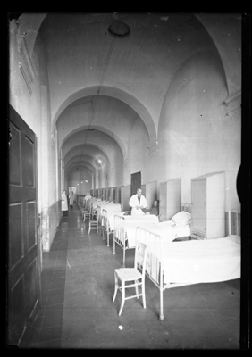 Corridoio di degenza dell'Ospedale Civile di Alessandria