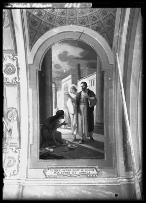 Affresco alla base di un arco dell'Ospedale Civile di Alessandria