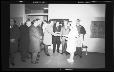 Visita del Vescovo e delle autorià all'ospedale civile di Alessandria