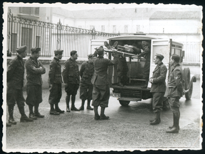 Autolettiga della Croce Rossa Italiana