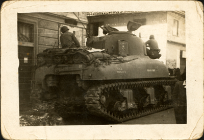 Sherman brasiliano in piazza Genova, Alessandria