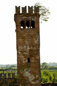 Foto torre del Castello di Casalbagliano