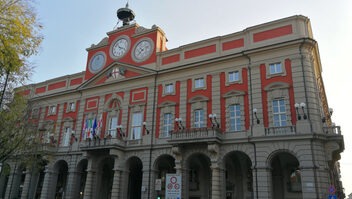 Foto Palazzo municipale o Palazzo Rosso